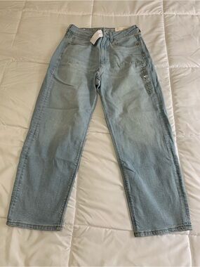 New American Eagle MOM STRAIGHT JEAN Size 6